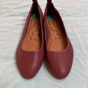 Lucky Brand Cayna Leather Slip-on Burgundy Ballet Flats Women’s Sz 8